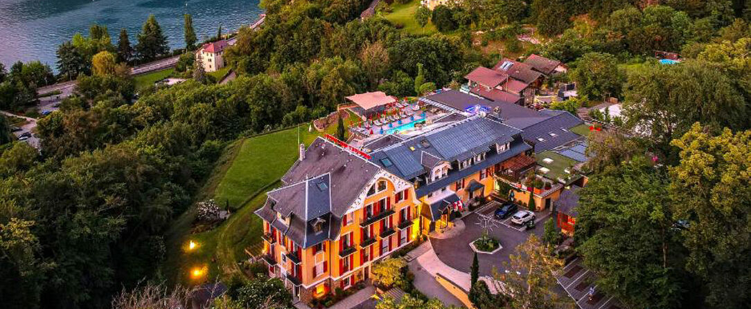 Hôtel les Trésoms Lake & Spa Resort ★★★★ - Explore this picture-postcard alpine town enveloped in natural beauty. - Annecy, France