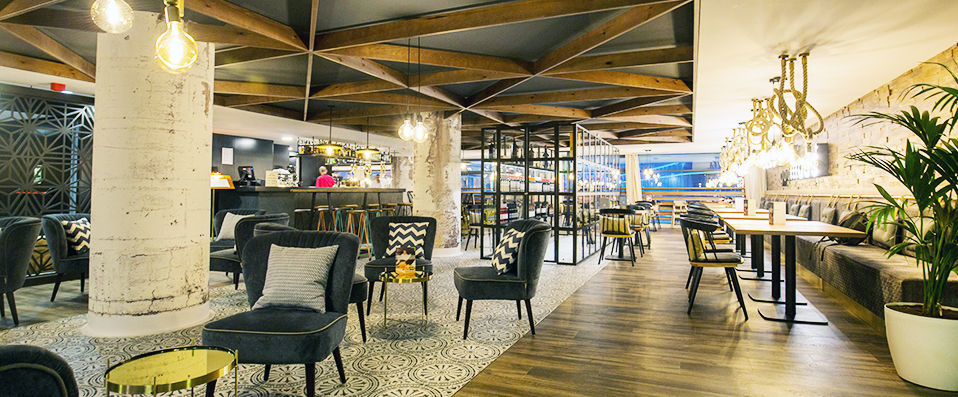 Centric Atiram Hotel ★★★★ - A wealth of natural beauty or the riches of retail therapy, experience it all. - Andorra-la-Vella, Andorra