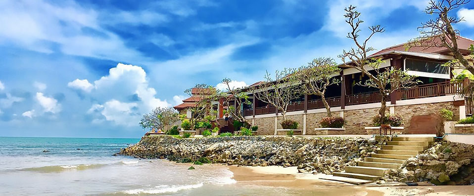 The Sarann ★★★★ - A luxurious beach resort nestled into a lush tropical island - Koh Samui, Thailand