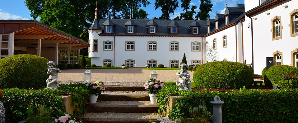 Chateau d'Urspelt ★★★★S - Séjour luxueux dans un château classé des Ardennes luxembourgeoises. - Urspelt, Luxembourg