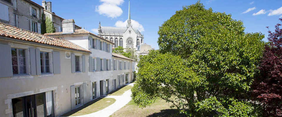 Hôtel Le Saint Gelais ★★★★ - La ville de la BD vous invite à plonger dans sa bulle. <b>Disponibilités jusqu'en mai 2017 !</b> - Angoulême, France