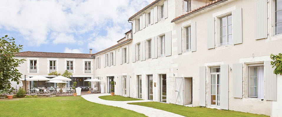 Hôtel Le Saint Gelais ★★★★ - La ville de la BD vous invite à plonger dans sa bulle. <b>Disponibilités jusqu'en mai 2017 !</b> - Angoulême, France