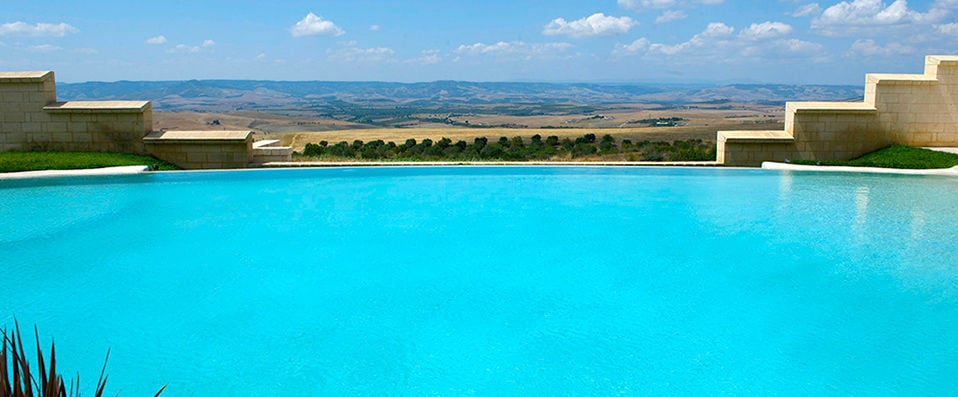 Masseria Fortificata San Francesco ★★★★ - A fortified luxury hotel inside a city steeped in history. - Matera, Italy