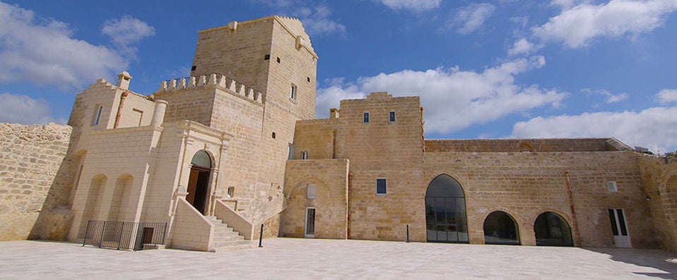 Masseria Fortificata San Francesco ★★★★ - A fortified luxury hotel inside a city steeped in history. - Matera, Italy