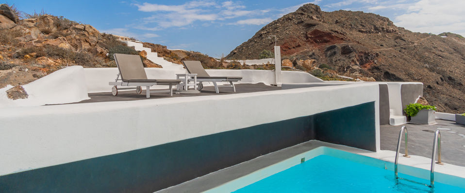 CSky Hotel ★★★★★ - See-it-to-believe-it bliss on Santorini’s breathtaking coastline. - Santorini, Greece