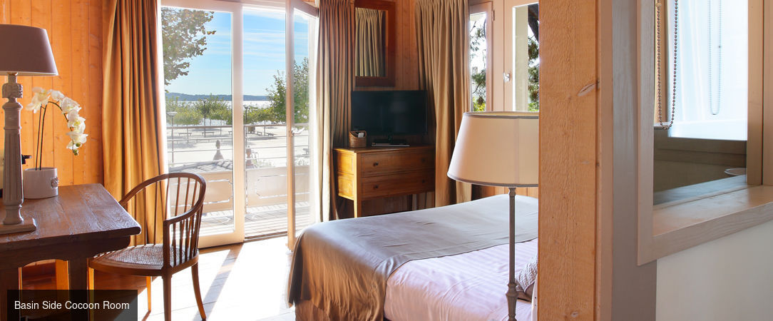 Côté Sable ★★★★ - A tranquil hideaway offering luxurious surroundings with beautiful bay views. - Cap Ferret, France