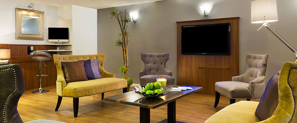 Citadines Wilson Toulouse - Discover the meaning of <i>la vie en rose</i> - Toulouse, France