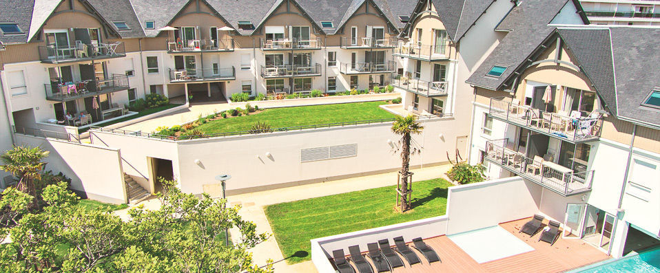 Résidence Vacances Bleues Les Jardins d'Arvor ★★★★ - Explore Brittany at your own pace from this quaint seaside apartment. - Brittany, France