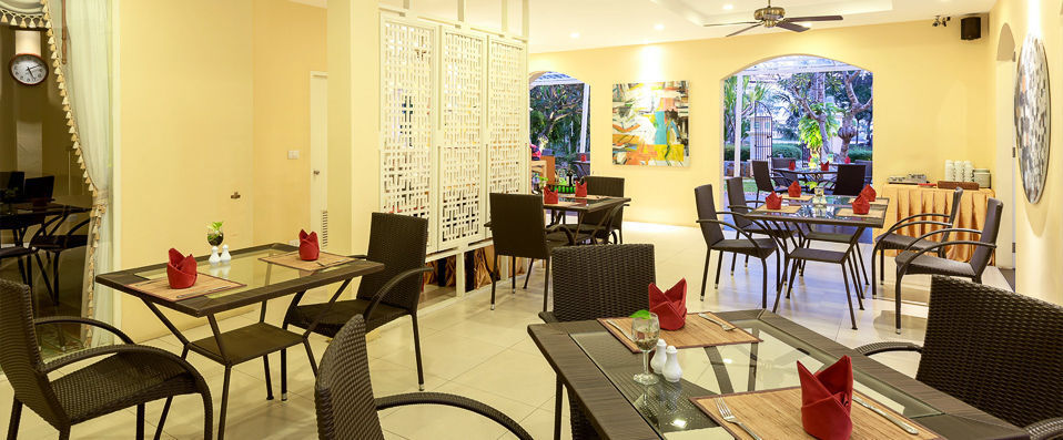 The Front Village Karon Phuket ★★★★ - Escapade divine à Phuket. Vols en option ! - Phuket, Thaïlande