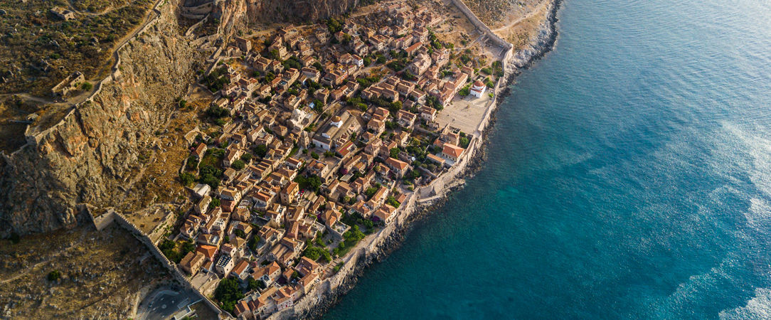 Kinsterna Hotel ★★★★★ - Take a fresh perspective on Greece at this stunning historic mansion. - Peloponnese, Greece