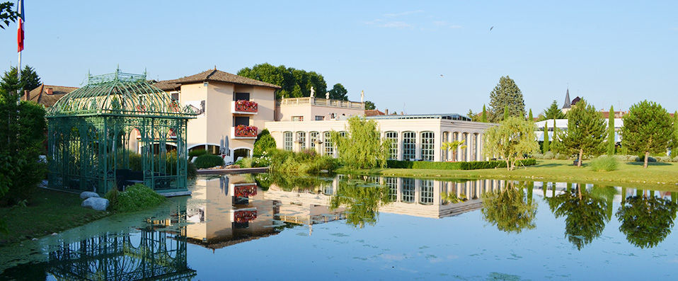 Georges Blanc Parc & Spa ★★★★★ - Five-star luxury and a triple-starred restaurant – one of the finest gastronomic hotels in France! - Lyon, France