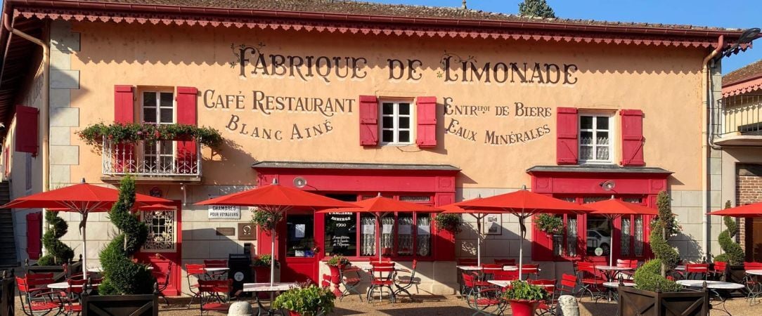 Georges Blanc Parc & Spa – Relais & Châteaux ★★★★★ - Une escapade merveilleuse dans le village de Georges Blanc, entre parc féérique, art de vivre et héritage d’exception. - Ain, France