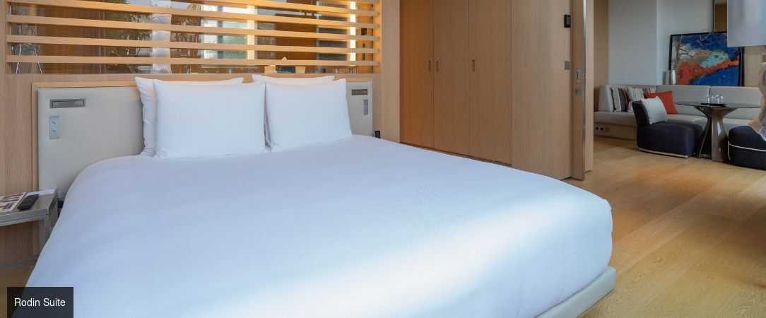 Le Cinq Codet ★★★★★ - A finer way to experience the wonders of the City of Light. - Paris, France