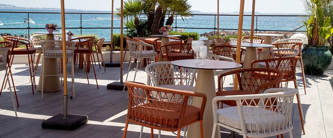 Pullman Cannes Mandelieu Royal Casino ★★★★ - A sophisticated hotel, facing the Bay of Cannes. - Cannes, France