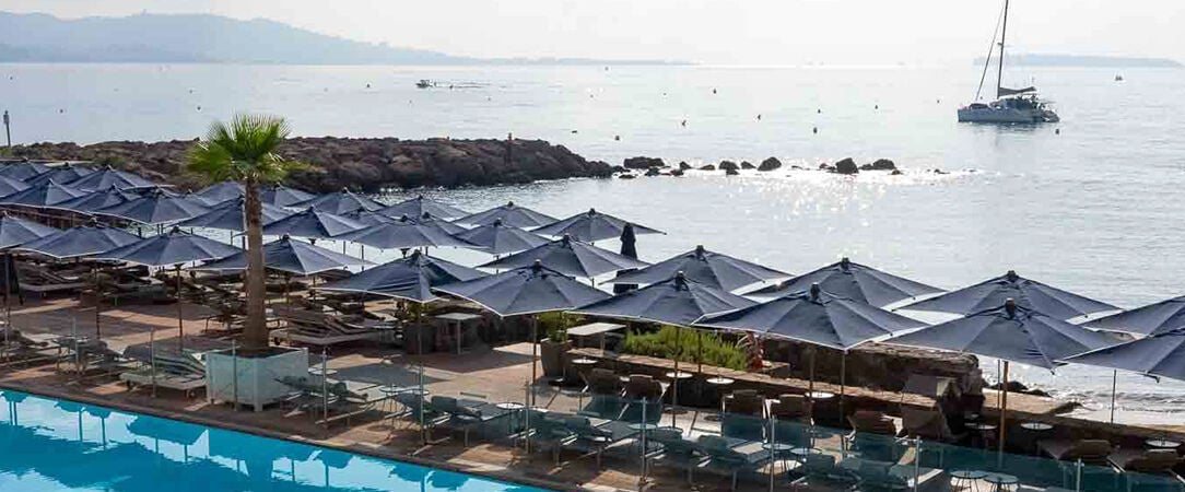 Pullman Cannes Mandelieu Royal Casino ★★★★ - Luxe, design & vue enchanteresse face à la mer et la sublime baie de Cannes. - Cannes, France