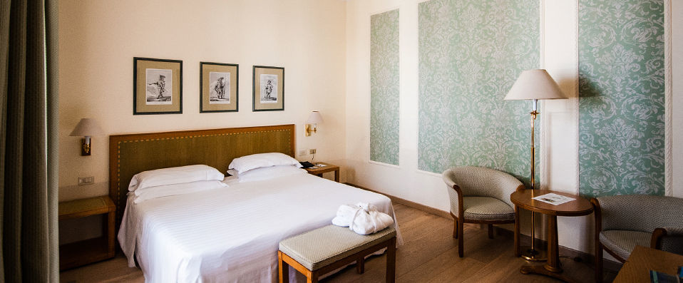 Grand Hotel Arenzano ★★★★ - Enjoy a getaway soaked in Mediterranean sunshine and Italian elegance. - Arenzano, Italy