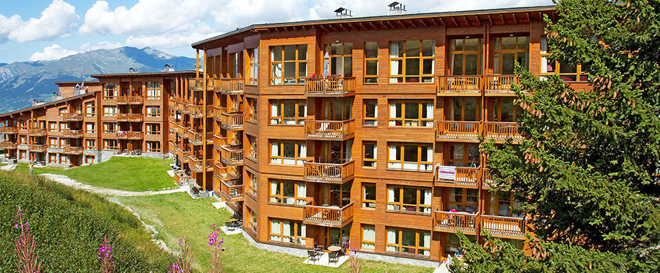 Appart'Hôtel Prestige Odalys Eden - A glittering winter wonderland high in the Alps. - Arc 1800, France