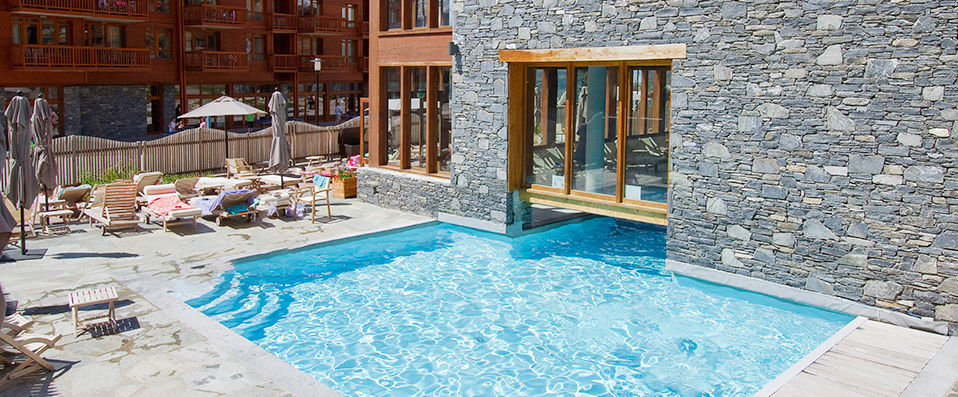 Appart'Hôtel Prestige Odalys Eden - A glittering winter wonderland high in the Alps. - Arc 1800, France