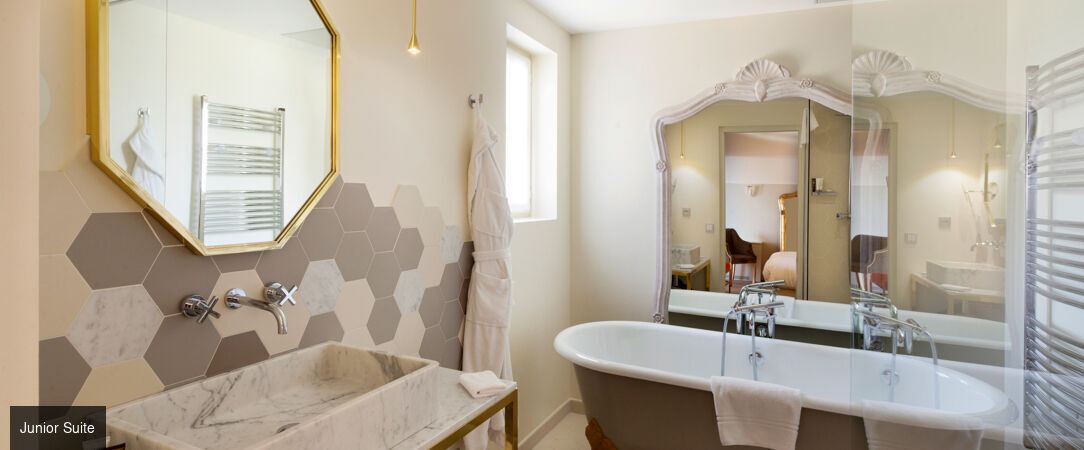 Le Mas des Herbes Blanches, Relais & Châteaux ★★★★★ - Escapade étoilée face à l’un des plus beaux villages de France. - Luberon, France