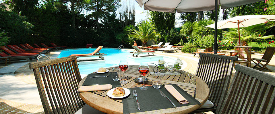 Hôtel Les Agassins ★★★★ - Adresse de charme au cœur de la Provence. - Avignon, France