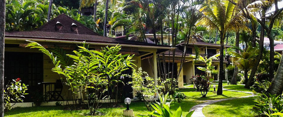 Habitation Grande-Anse - Parenthèse créole dans un jardin luxuriant. - Guadeloupe, France