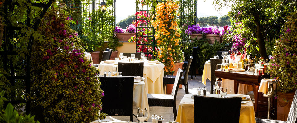 Hotel Victoria ★★★★ - Do as the Romans do at this exclusive address - Rome, Italy