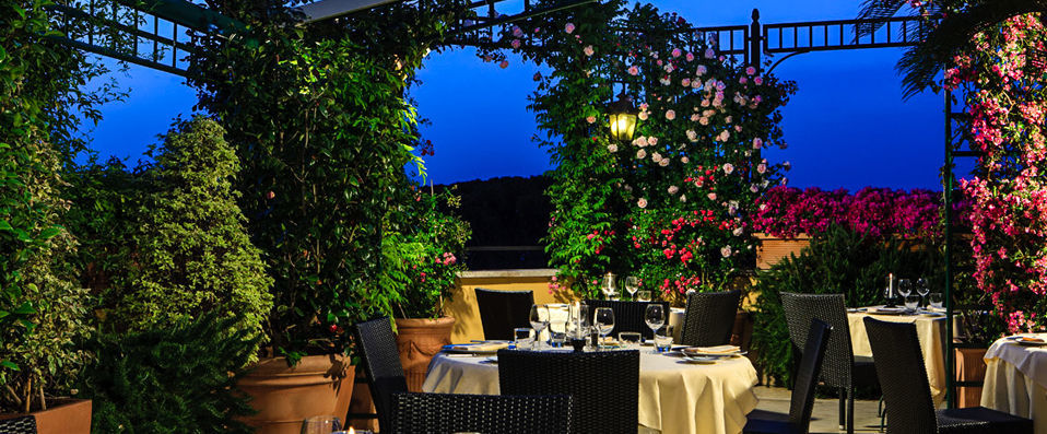 Hotel Victoria ★★★★ - Do as the Romans do at this exclusive address - Rome, Italy
