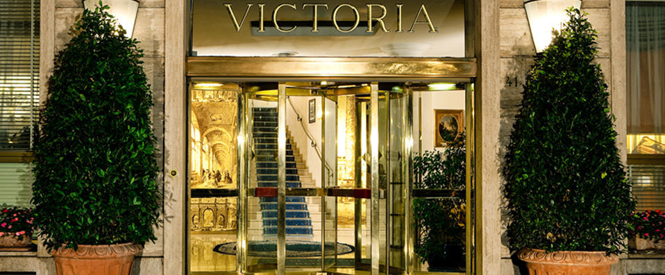 Hotel Victoria ★★★★ - Do as the Romans do at this exclusive address - Rome, Italy