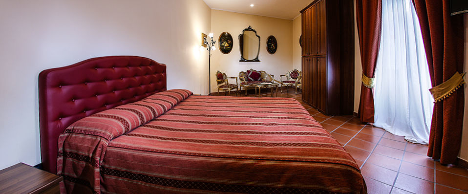 Grand Hotel Capodimonte ★★★★ - Historic old town Naples at your fingertips. - Naples, Italy