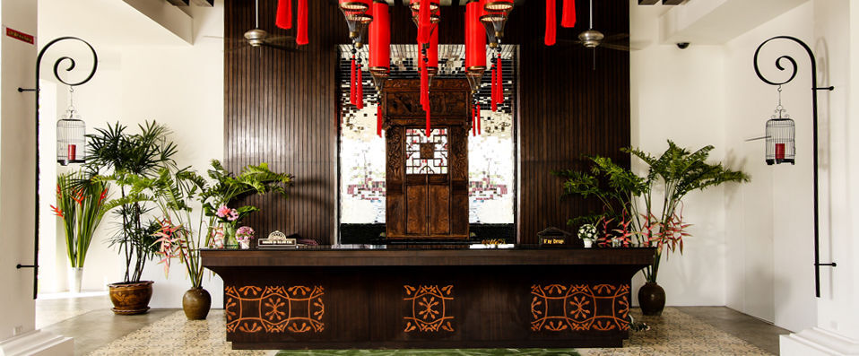 The Old Phuket Karon Beach Resort ★★★★ - Experience all the sophistication and comfort that Phuket has to offer - Phuket, Thailand