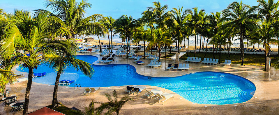 Viva Wyndham Tangerine ★★★★ - All Inclusive tropical animé les pieds dans le sable doré de Cabarete, sous le soleil des Caraïbes - Puerto Plata, Dominican Republic
