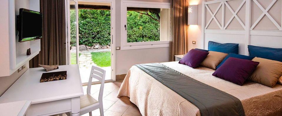 Chia Laguna - Hotel Village ★★★★ - Sublime immersion dans la Sardaigne sauvage. - Sardaigne, Italie
