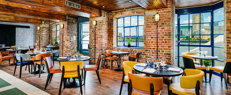 DoubleTree by Hilton London - Docklands Riverside ★★★★ - A stylish fusion of the contemporary and historic on London’s riverside - London, United Kingdom