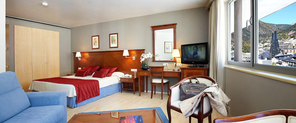 Golden Tulip Andorra Fénix ★★★★ - A sophisticated base to explore the Andorran mountains. - Escaldes, Andorra