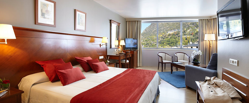 Golden Tulip Andorra Fénix ★★★★ - A sophisticated base to explore the Andorran mountains. - Escaldes, Andorra