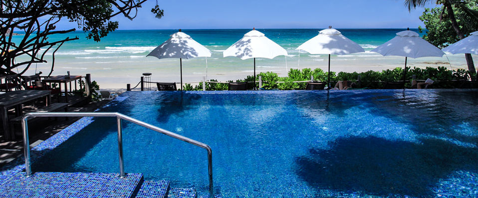Ao Prao Resort ★★★★ - A view of paradise overlooking an idyllic sandy beach. - Ko Samet, Thailand