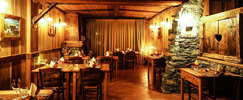 La Torretta ★★★★ - An Italian Alpine rustic retreat to make your heart sing - Challand-Saint-Anselme, Italy