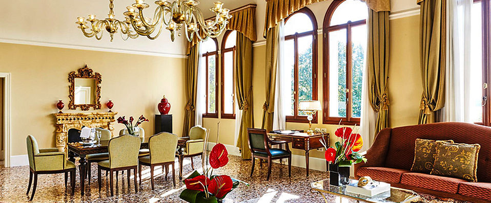 San Clemente Palace Kempinski Venice ★★★★★ - Unadulterated dolce vita on your very own Venetian island. - Venice, Italy