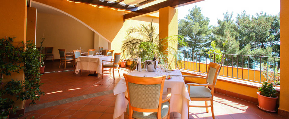 Hotel Filippo II ★★★★ - Timeless, four-star luxury in the heart of Tuscany - Tuscany, Italy