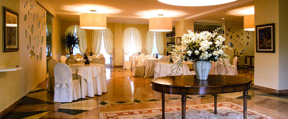 Hotel Baia Del Faraglioni ★★★★ - Un hôtel de rêve sur une des plus belles baies d’Italie. - Puglia, Italy