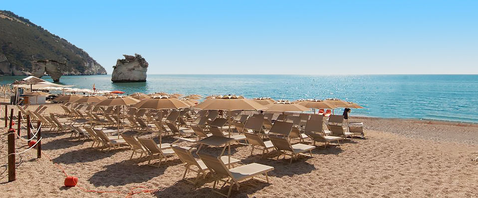 Hotel Baia Del Faraglioni ★★★★ - Un hôtel de rêve sur une des plus belles baies d’Italie. - Puglia, Italy