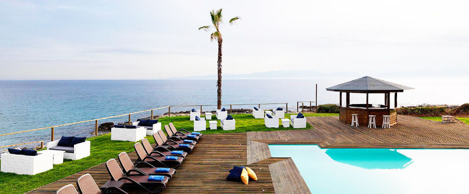 Alas Resort & Spa ★★★★★ - A contemporary Greek hotel set on a private beach. <b>Half board included</b> - Peloponnese, Greece