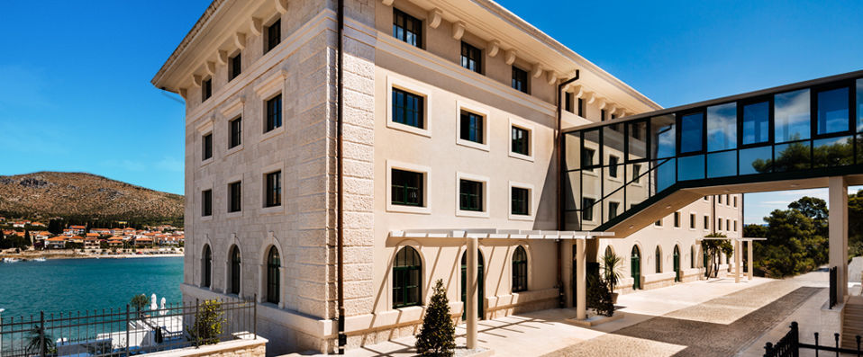 Hotel Brown Beach House ★★★★ - Unique, upscale chic on the Adriatic coast. - Split, Croatia