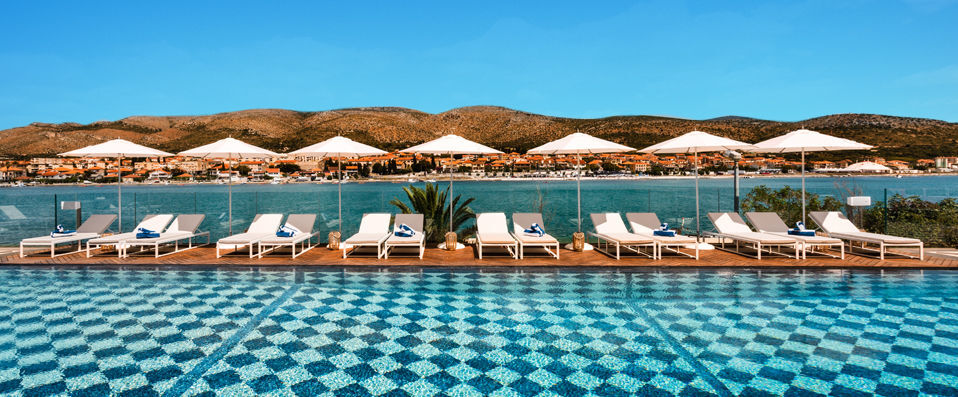 Hotel Brown Beach House ★★★★ - Séjour glamour & branché aux portes de Split en Croatie. - Split, Croatie