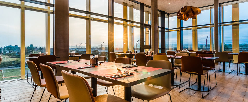 Martin's Red ★★★★ - Contemporary luxury in Belgium with a sporting twist - Tubize, Belgium