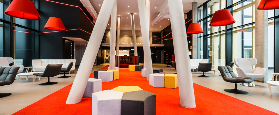 Martin's Red ★★★★ - Contemporary luxury in Belgium with a sporting twist - Tubize, Belgium
