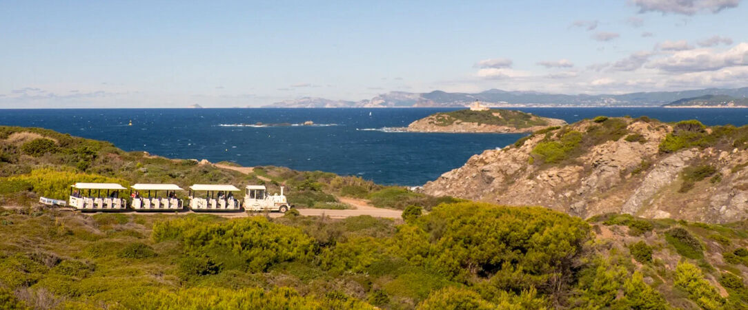 Hôtel Hélios & Spa ★★★★ - Île des Embiez - Escapade de rêve sur l’île des Embiez. - Îles des Embiez, France