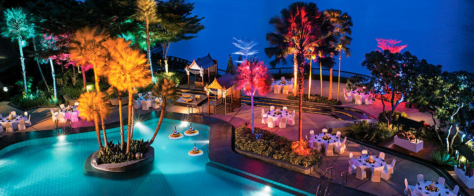 Shangri-La Hotel Bangkok ★★★★★ - Five-star decadence in the heart of bustling Bangkok. - Bangkok, Thailand