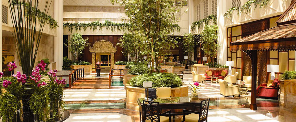 Shangri-La Hotel Bangkok ★★★★★ - Five-star decadence in the heart of bustling Bangkok. - Bangkok, Thailand