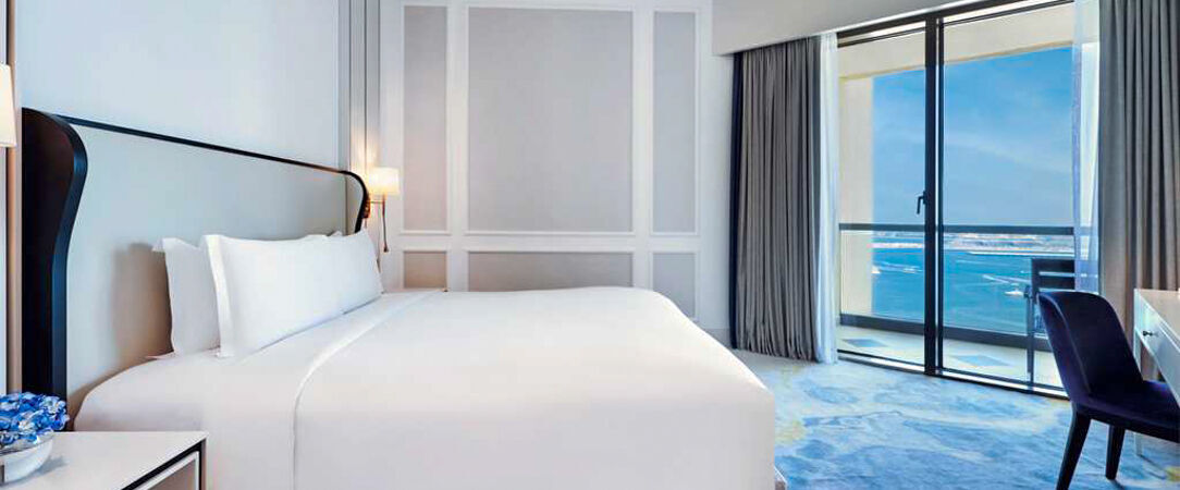Sofitel Dubai Jumeirah Beach ★★★★★ - Live the royal life at the dazzling Dubai Marina. - Dubai, United Arab Emirates